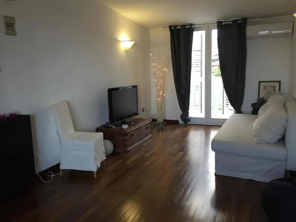 La Casa Di Teseo Apartment Cannizzaro